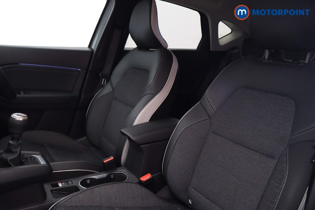 Renault Captur Techno Manual Petrol SUV - Stock Number (1595514) - 13th supplementary image