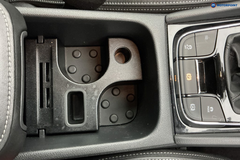 Skoda Karoq Se L Manual Petrol SUV - Stock Number (1595647) - 14th supplementary image