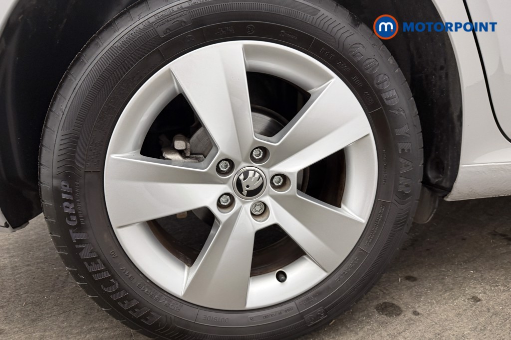Skoda Scala SE Manual Petrol Hatchback - Stock Number (1595863) - 9th supplementary image