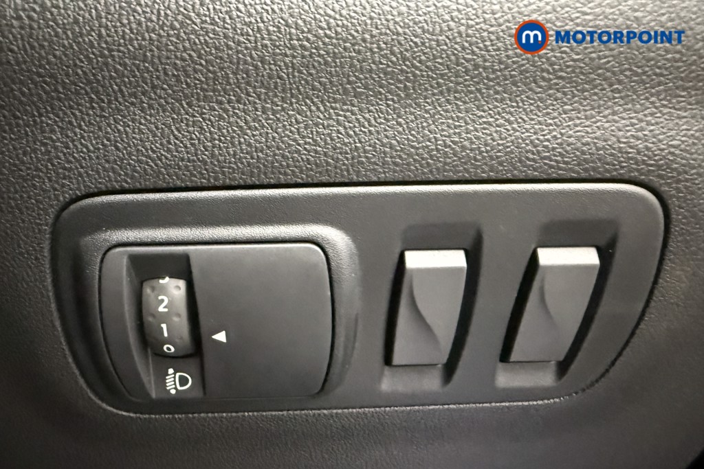 Renault Kadjar S Edition Manual Petrol SUV - Stock Number (1595909) - 17th supplementary image