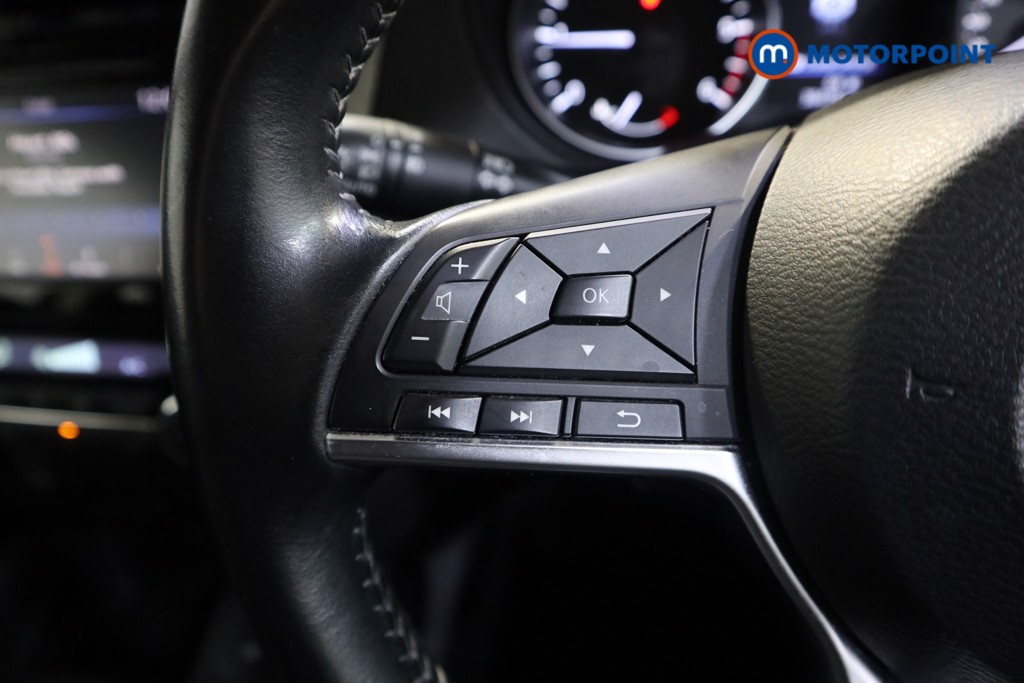 Nissan Qashqai Acenta Premium Manual Diesel SUV - Stock Number (1595937) - 3rd supplementary image