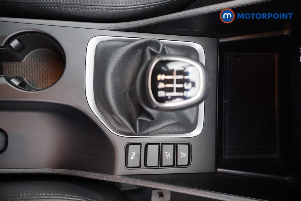 Hyundai Tucson Sport Edition Manual Petrol SUV - Stock Number (1595962) - 7th supplementary image