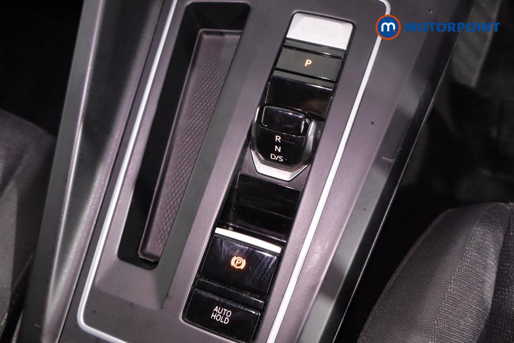 Volkswagen Golf Life Automatic Diesel Hatchback - Stock Number (1596281) - 5th supplementary image