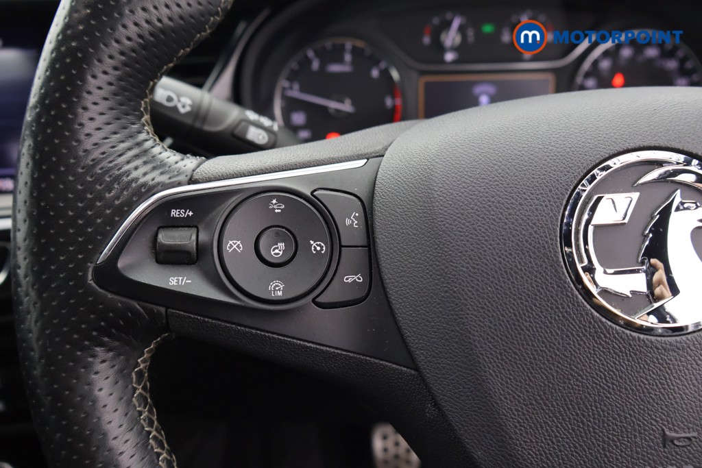 Vauxhall Insignia Sri Vx-Line Manual Diesel Hatchback - Stock Number (1596288) - 2nd supplementary image