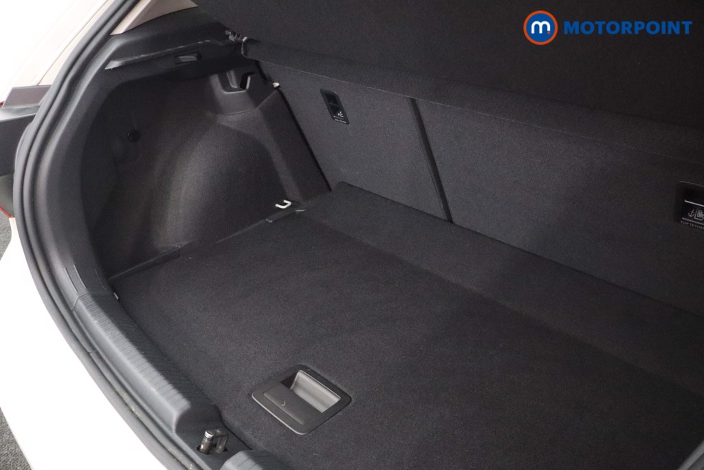 Volkswagen Polo Life Manual Petrol Hatchback - Stock Number (1596467) - 35th supplementary image