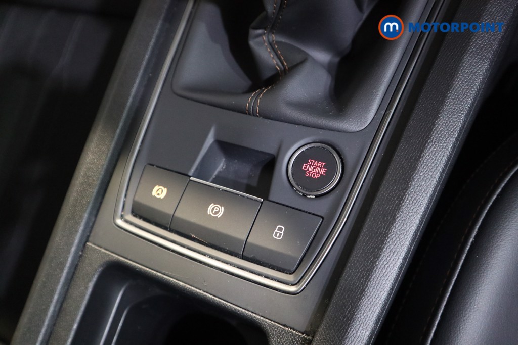 Cupra Formentor V1 Manual Petrol SUV - Stock Number (1596469) - 8th supplementary image