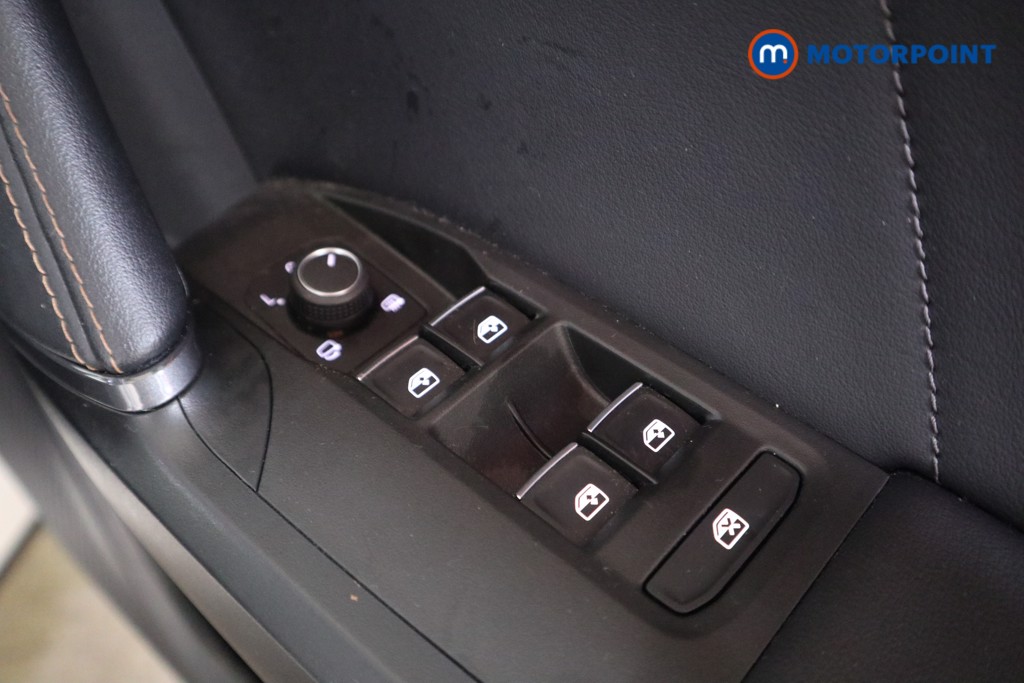 Cupra Formentor V1 Manual Petrol SUV - Stock Number (1596469) - 11th supplementary image