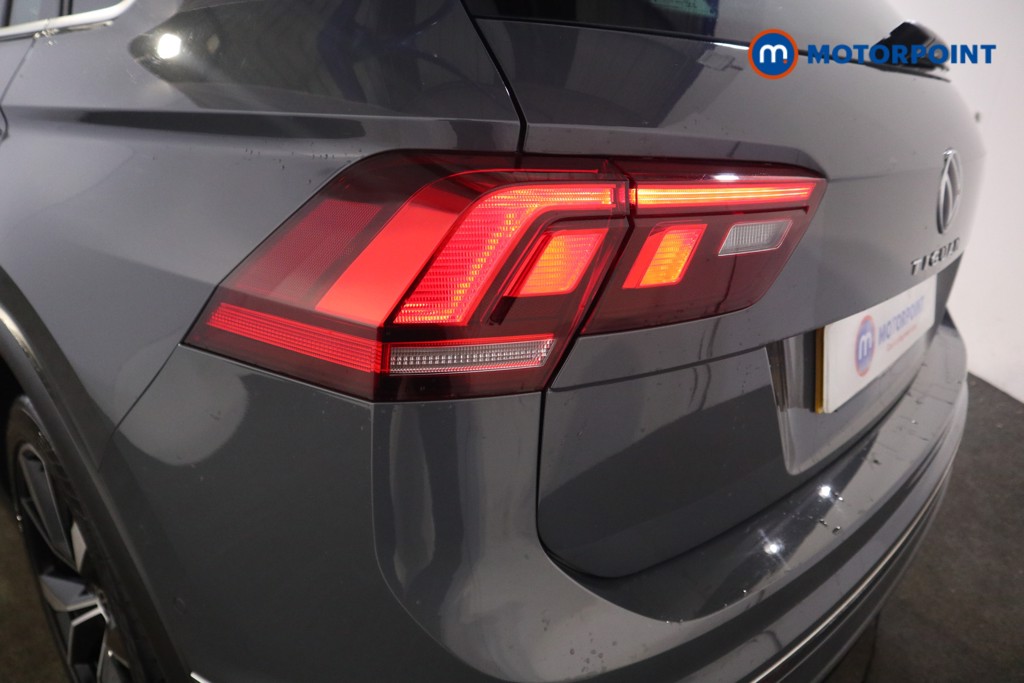 Volkswagen Tiguan R-Line Automatic Petrol SUV - Stock Number (1596594) - 28th supplementary image
