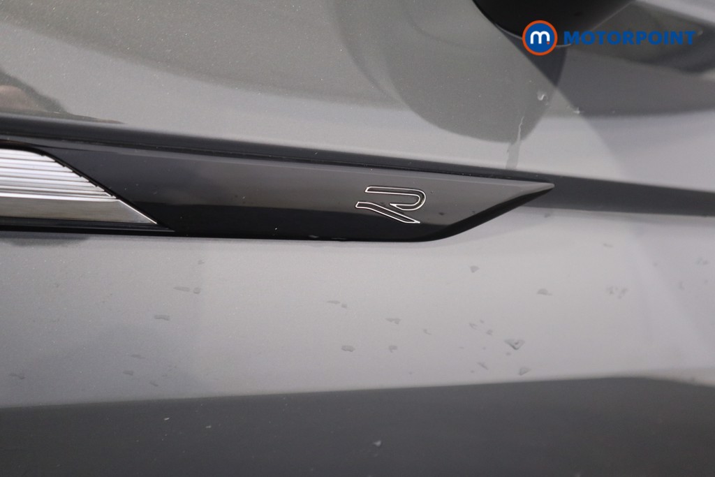 Volkswagen Tiguan R-Line Automatic Petrol SUV - Stock Number (1596594) - 34th supplementary image