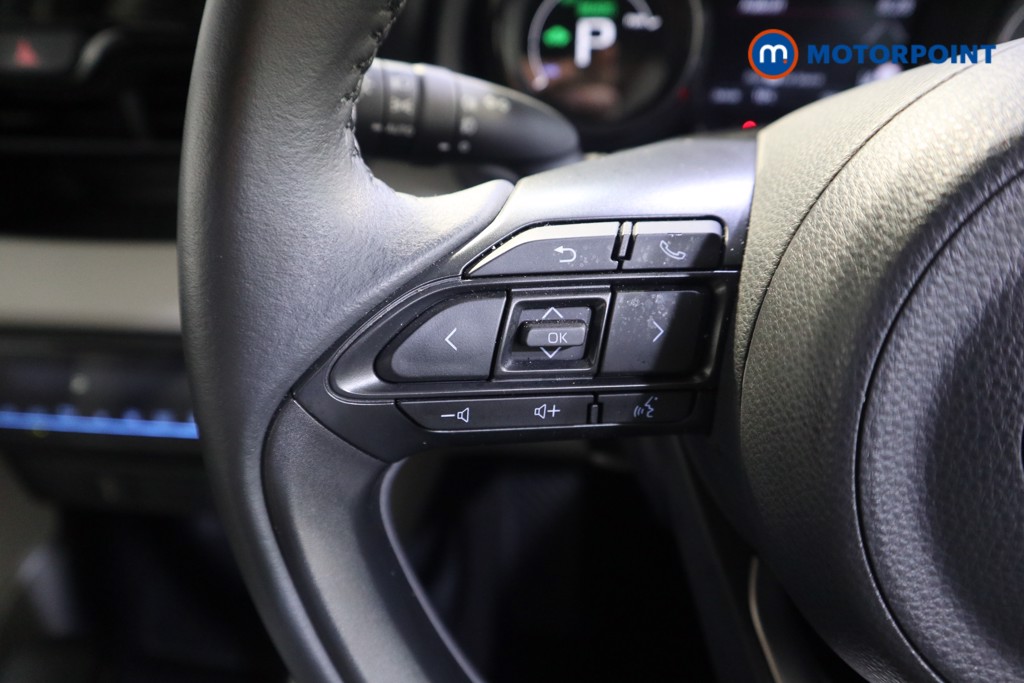 Toyota Yaris Excel Automatic Petrol-Electric Hybrid Hatchback - Stock Number (1596630) - 3rd supplementary image
