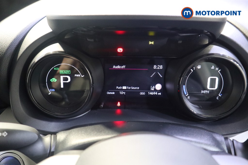 Toyota Yaris Excel Automatic Petrol-Electric Hybrid Hatchback - Stock Number (1596630) - 5th supplementary image