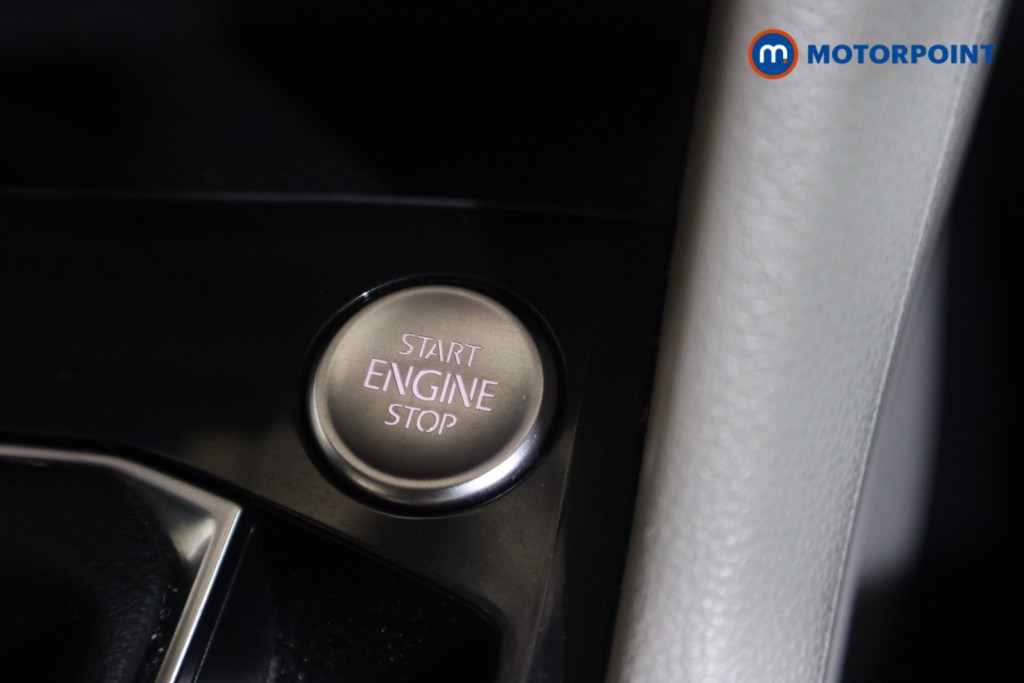 Volkswagen Tiguan Elegance Automatic Diesel SUV - Stock Number (1596635) - 9th supplementary image