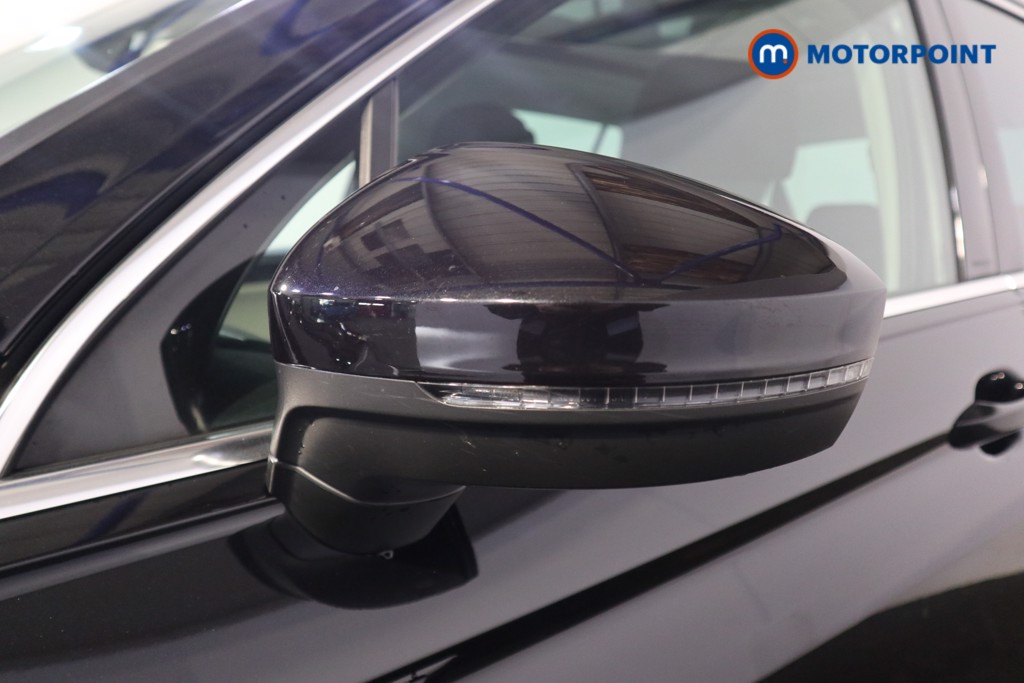 Volkswagen Tiguan Elegance Automatic Diesel SUV - Stock Number (1596635) - 33rd supplementary image