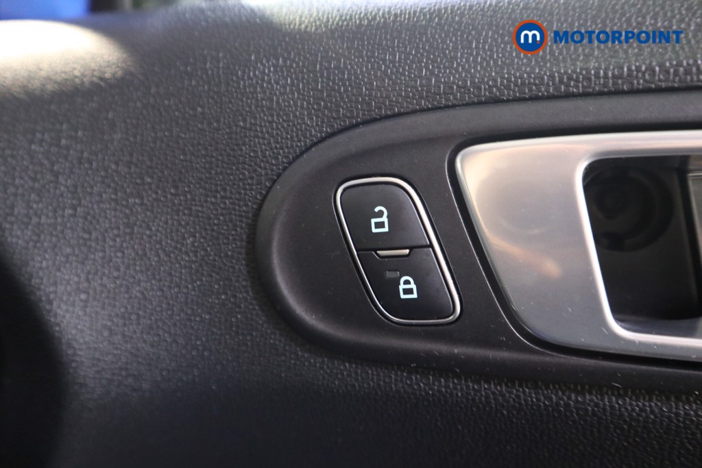 Ford Ecosport St-Line Manual Petrol SUV - Stock Number (1596645) - 12th supplementary image