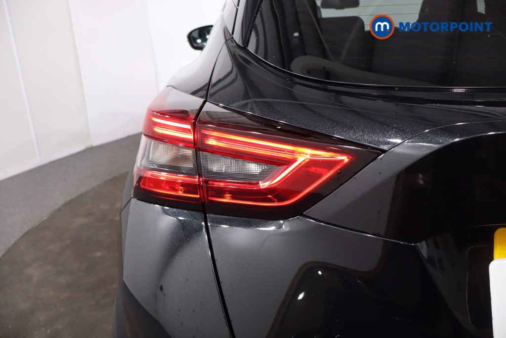 Nissan Juke Tekna Automatic Petrol SUV - Stock Number (1596693) - 24th supplementary image