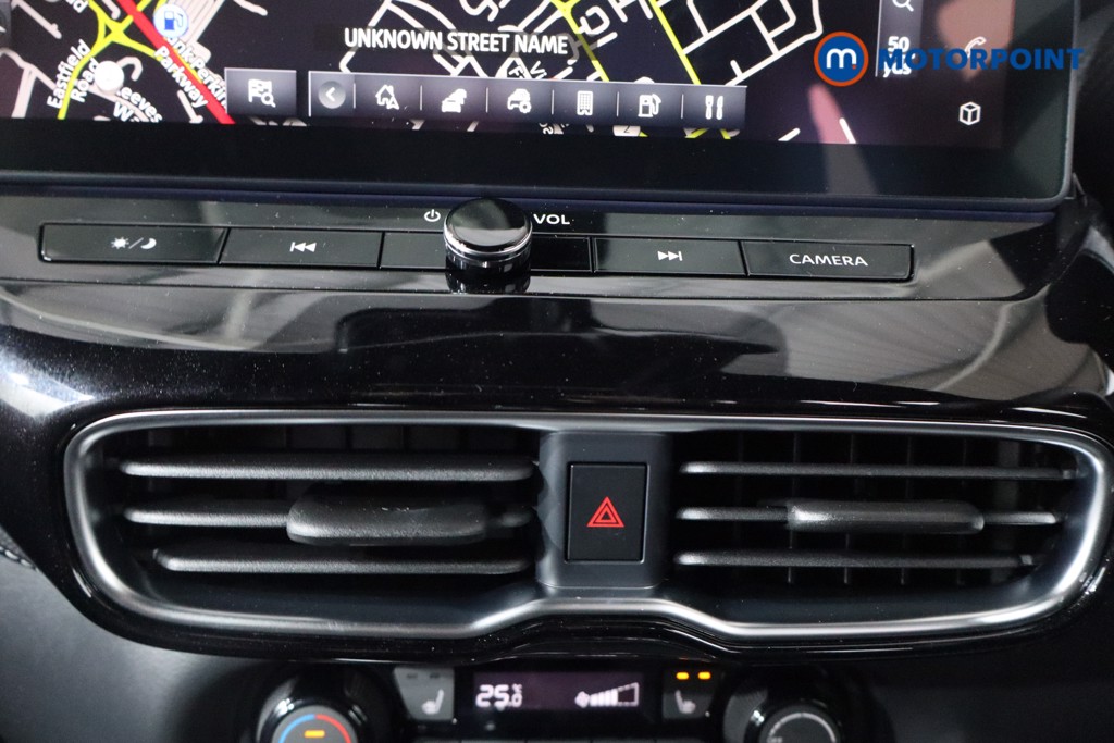 Nissan Juke Tekna Automatic Petrol SUV - Stock Number (1596696) - 13th supplementary image