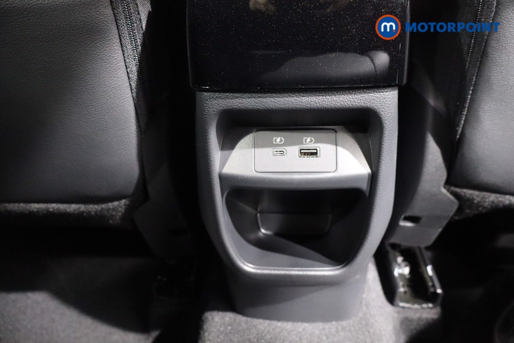 Nissan Juke Tekna Automatic Petrol SUV - Stock Number (1596696) - 20th supplementary image