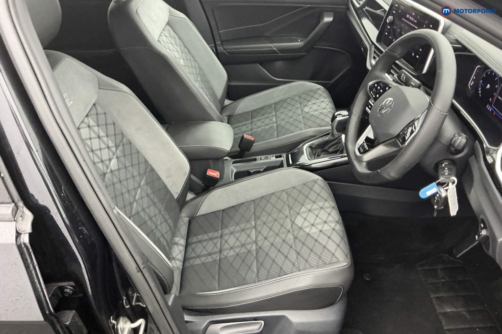 Volkswagen T-Roc R-Line Automatic Petrol SUV - Stock Number (1596756) - 5th supplementary image