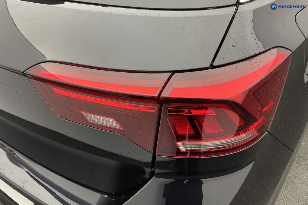 Volkswagen T-Roc R-Line Automatic Petrol SUV - Stock Number (1596756) - 30th supplementary image