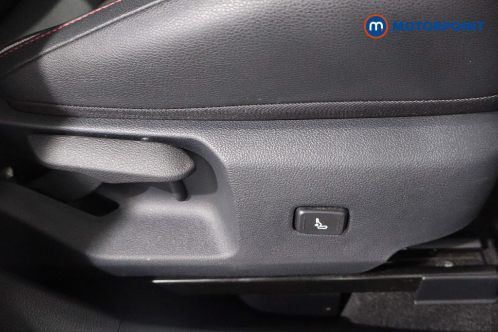 Toyota Corolla Gr Sport Automatic Petrol-Electric Hybrid Hatchback - Stock Number (1596792) - 22nd supplementary image