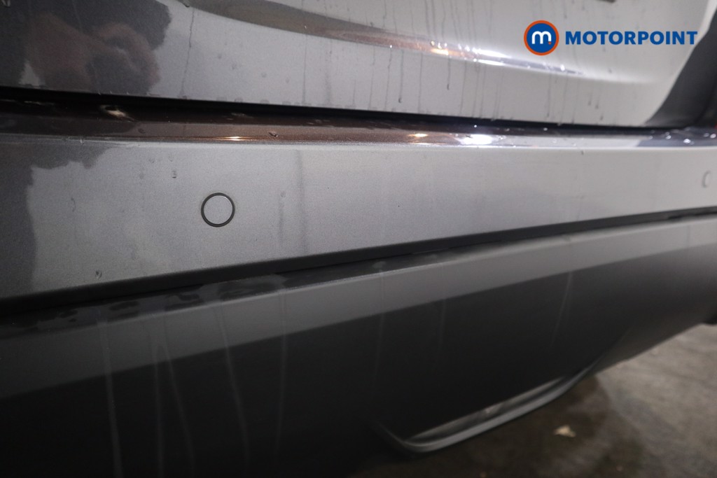 Toyota Yaris Design Automatic Petrol-Electric Hybrid Hatchback - Stock Number (1596832) - 22nd supplementary image