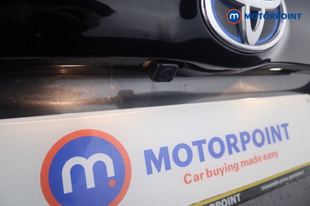 Toyota Yaris Design Automatic Petrol-Electric Hybrid Hatchback - Stock Number (1596832) - 23rd supplementary image