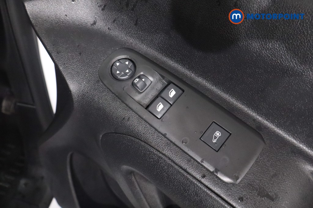 Peugeot Partner Professional Manual Diesel Panel Van - Stock Number (1596890) - 23rd supplementary image