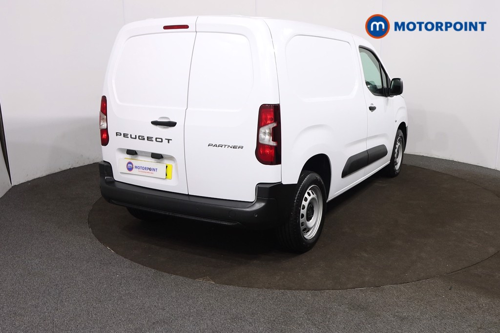 Peugeot Partner Professional Manual Diesel Panel Van - Stock Number (1596890) - Drivers side rear corner