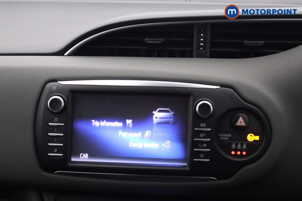 Toyota Yaris Icon Automatic Petrol-Electric Hybrid Hatchback - Stock Number (1596988) - 6th supplementary image