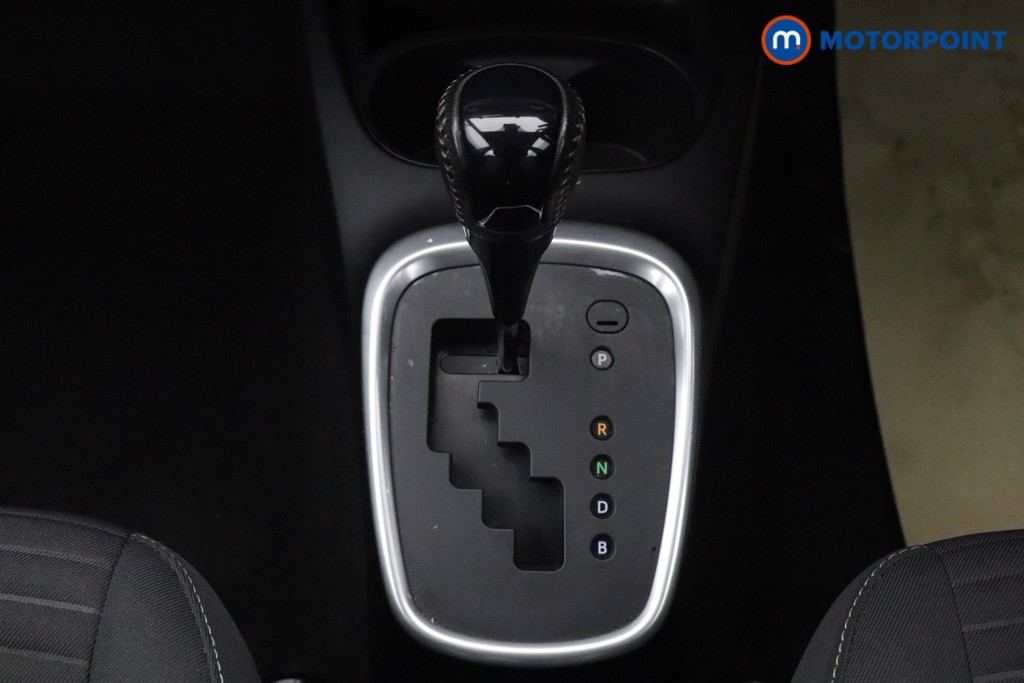 Toyota Yaris Icon Automatic Petrol-Electric Hybrid Hatchback - Stock Number (1596988) - 8th supplementary image