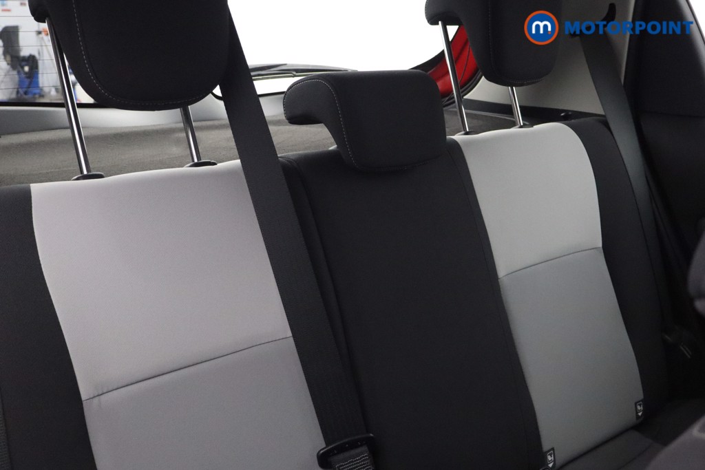 Toyota Yaris Icon Automatic Petrol-Electric Hybrid Hatchback - Stock Number (1596988) - 13th supplementary image