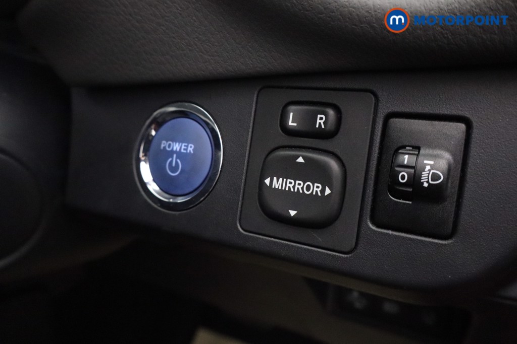 Toyota Yaris Icon Automatic Petrol-Electric Hybrid Hatchback - Stock Number (1596988) - 14th supplementary image