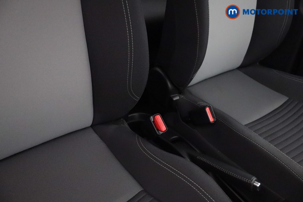 Toyota Yaris Icon Automatic Petrol-Electric Hybrid Hatchback - Stock Number (1596988) - 15th supplementary image