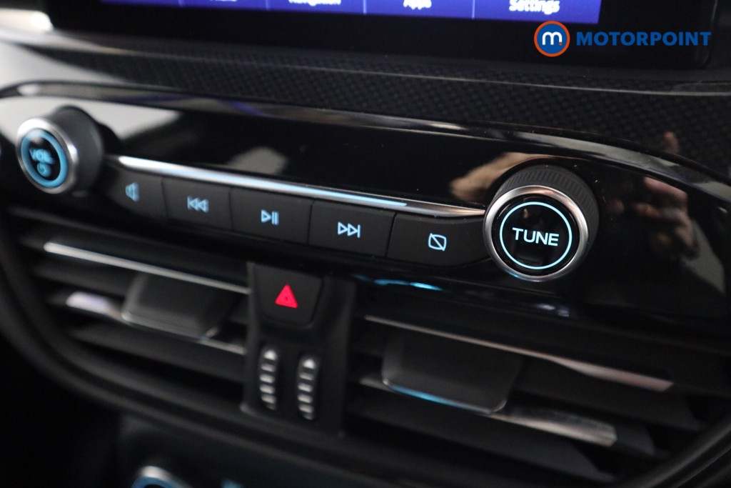 Ford Kuga St-Line Edition Automatic Petrol Plug-In Hybrid SUV - Stock Number (1597000) - 7th supplementary image