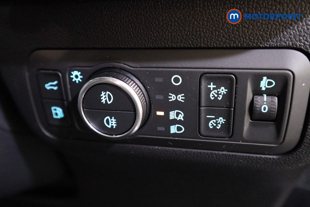 Ford Kuga St-Line Edition Automatic Petrol Plug-In Hybrid SUV - Stock Number (1597000) - 11th supplementary image