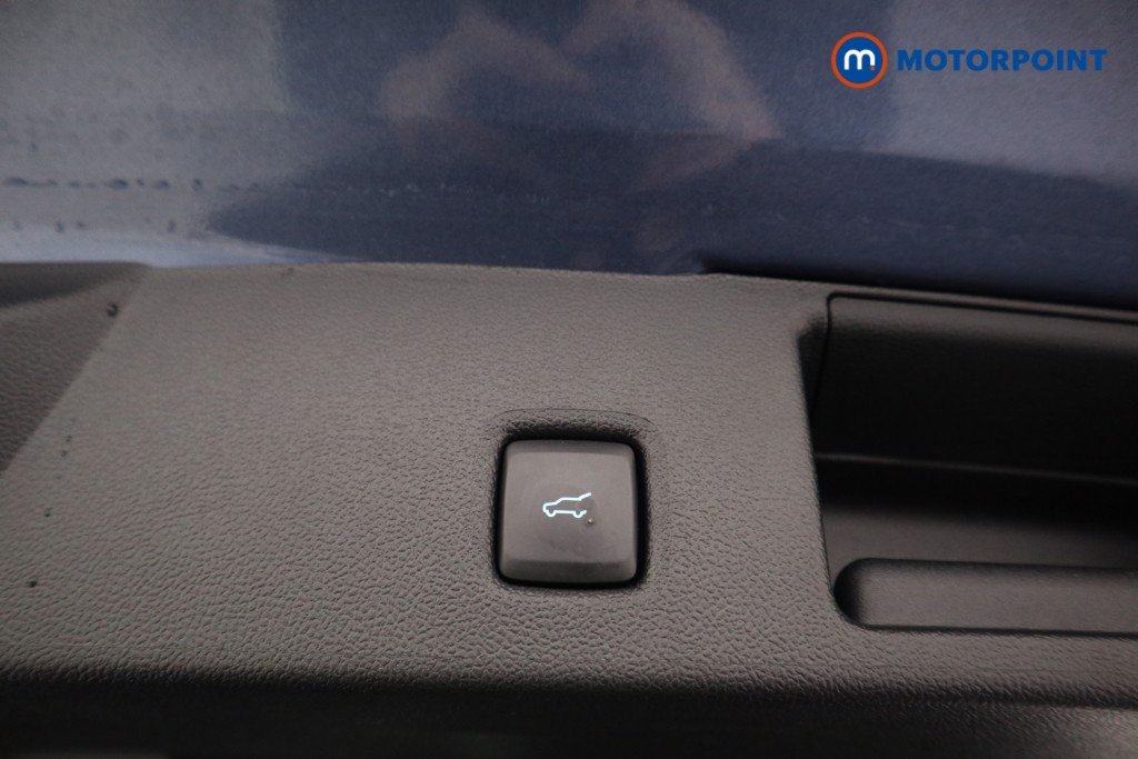 Ford Kuga St-Line Edition Automatic Petrol Plug-In Hybrid SUV - Stock Number (1597000) - 20th supplementary image