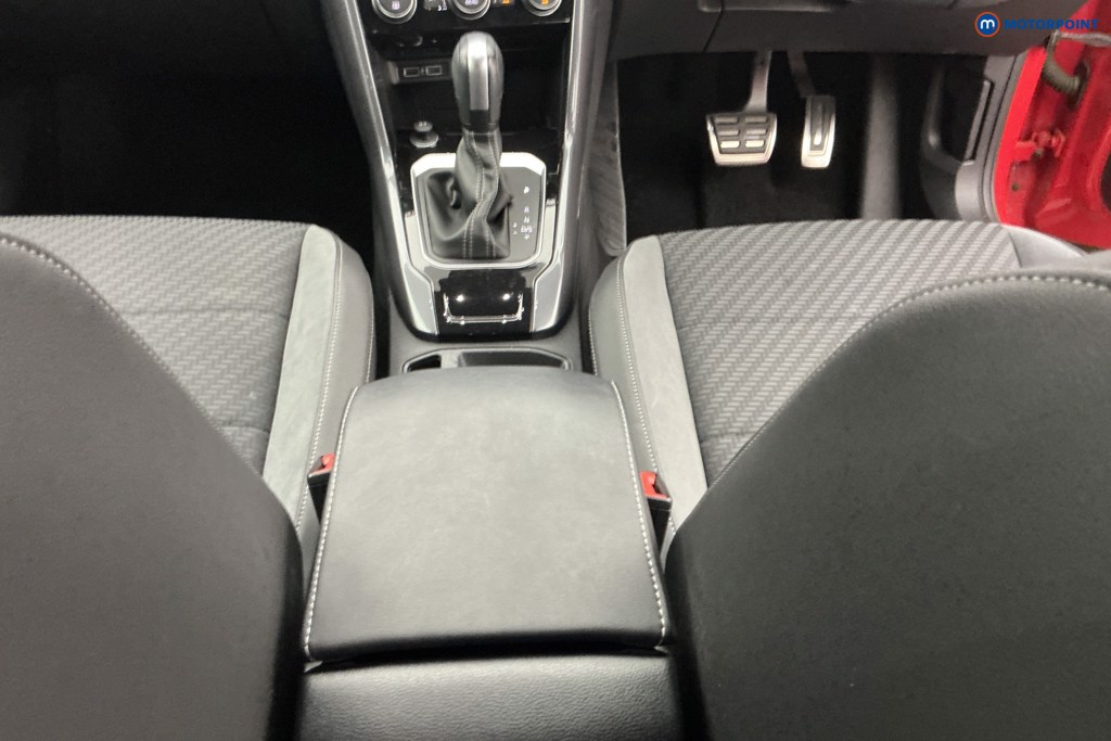 Volkswagen T-Roc R-Line Automatic Petrol SUV - Stock Number (1597023) - 11th supplementary image