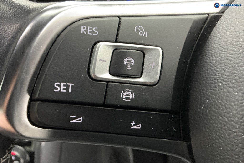 Volkswagen T-Roc R-Line Automatic Petrol SUV - Stock Number (1597023) - 19th supplementary image