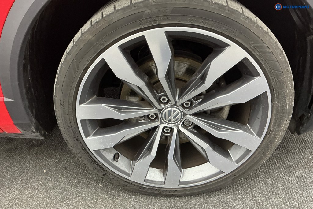 Volkswagen T-Roc R-Line Automatic Petrol SUV - Stock Number (1597023) - 33rd supplementary image