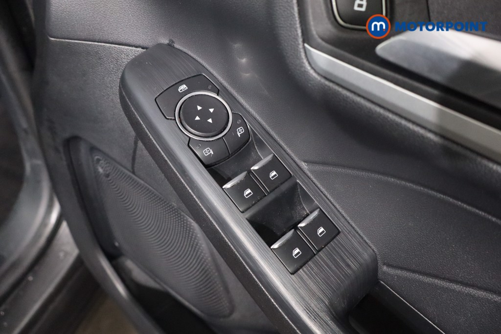 Ford Kuga Zetec Manual Diesel SUV - Stock Number (1597234) - 25th supplementary image