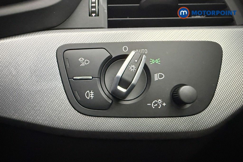 Audi A4 Sport Edition Automatic Diesel Saloon - Stock Number (1597244) - 17th supplementary image