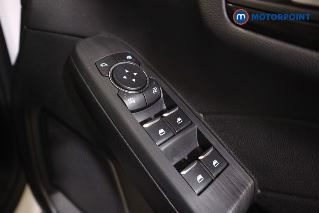 Ford Kuga Vignale Automatic Petrol-Electric Hybrid SUV - Stock Number (1597293) - 13th supplementary image