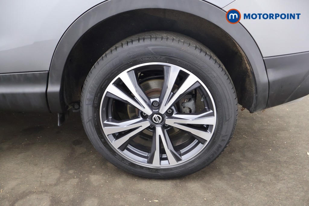 Nissan Qashqai N-Connecta Automatic Petrol SUV - Stock Number (1597366) - 17th supplementary image