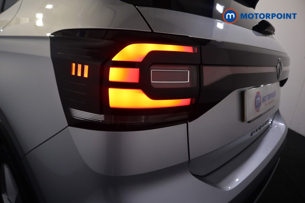 Volkswagen T-Cross SEL Manual Petrol SUV - Stock Number (1597452) - 24th supplementary image