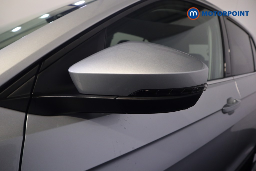 Volkswagen T-Cross SEL Manual Petrol SUV - Stock Number (1597452) - 28th supplementary image