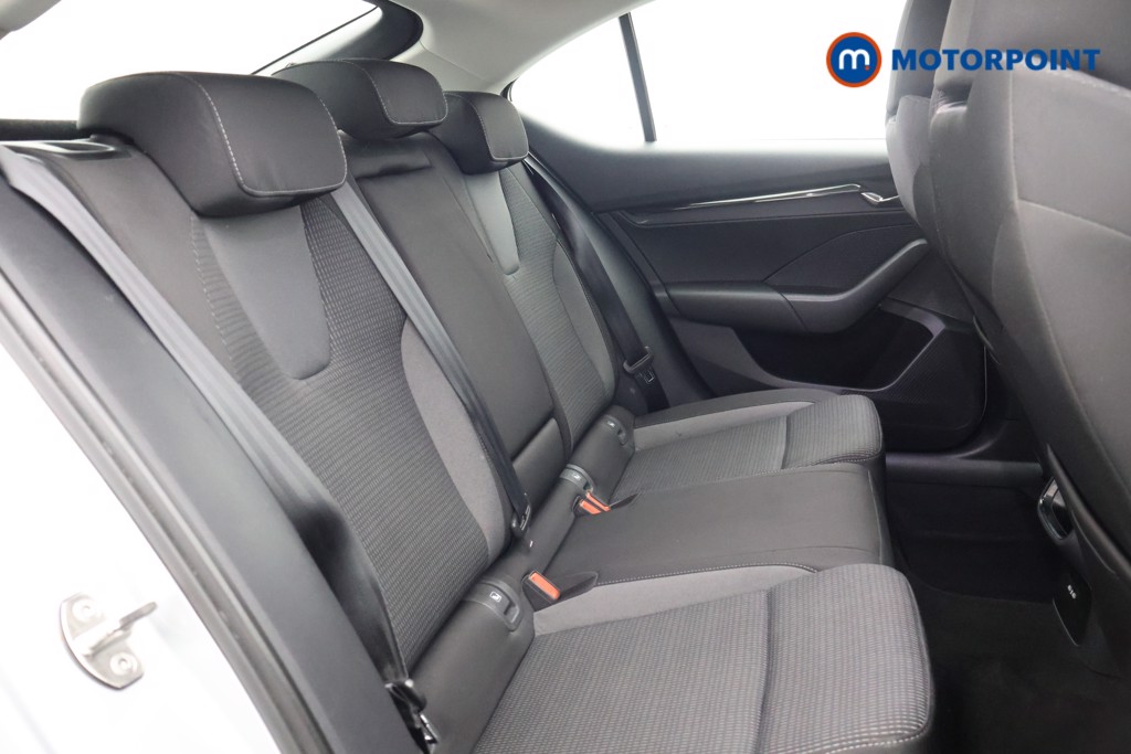 Skoda Octavia Se Technology Manual Petrol Hatchback - Stock Number (1597453) - 16th supplementary image