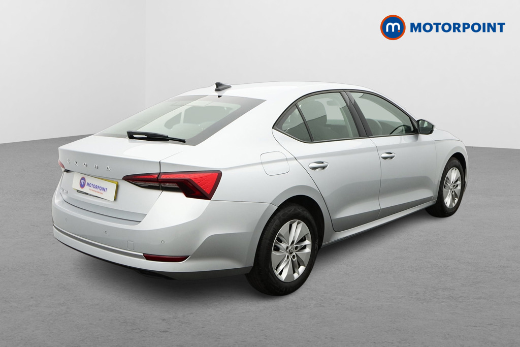 Skoda Octavia Se Technology Manual Petrol Hatchback - Stock Number (1597453) - Drivers side rear corner