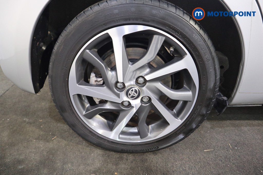 Toyota Yaris Y20 Automatic Petrol-Electric Hybrid Hatchback - Stock Number (1597574) - 19th supplementary image