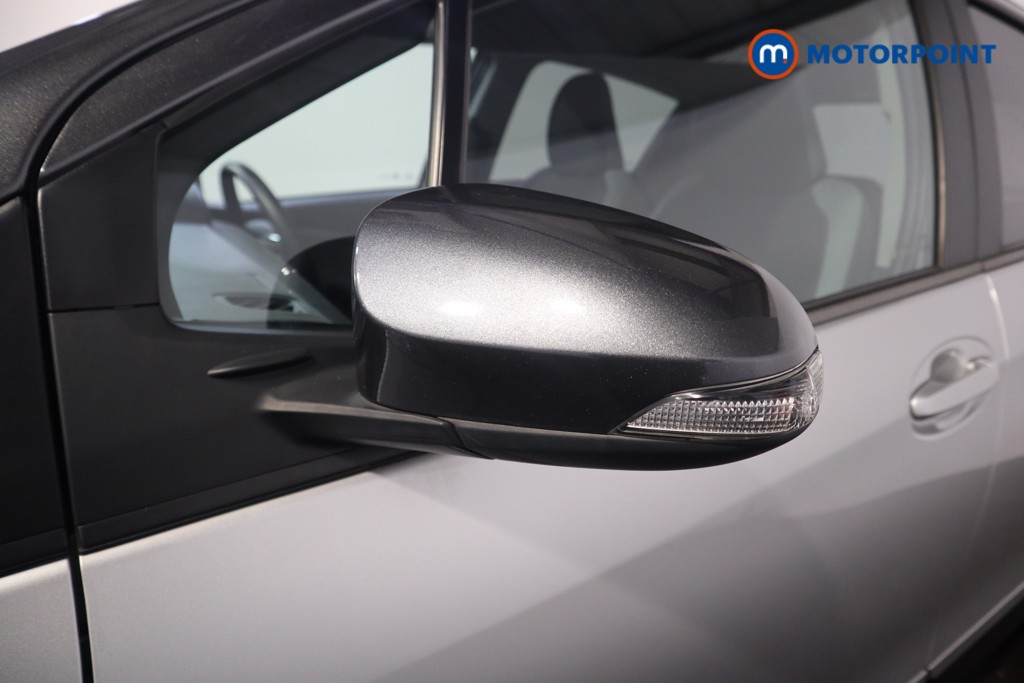 Toyota Yaris Y20 Automatic Petrol-Electric Hybrid Hatchback - Stock Number (1597574) - 27th supplementary image