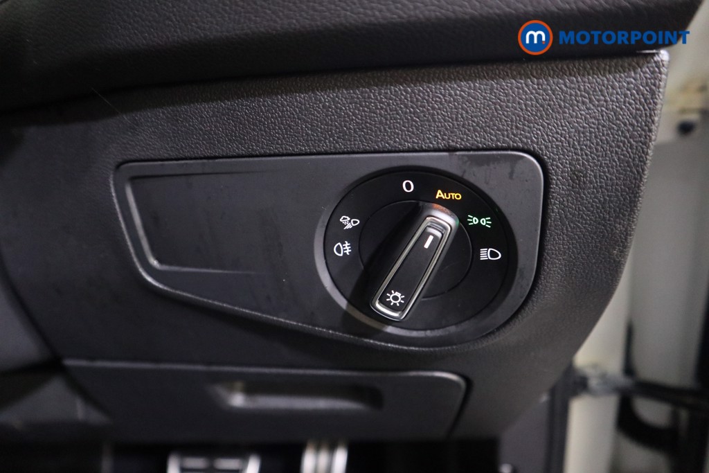 Volkswagen Tiguan Allspace R-Line Automatic Petrol SUV - Stock Number (1597847) - 12th supplementary image